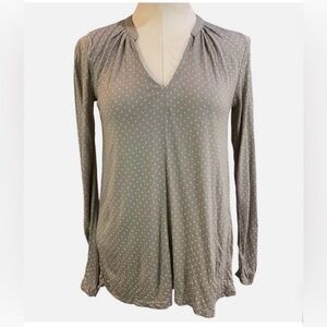 EUC Old Navy Women's Taupe Polka Dot V-Neck Long M